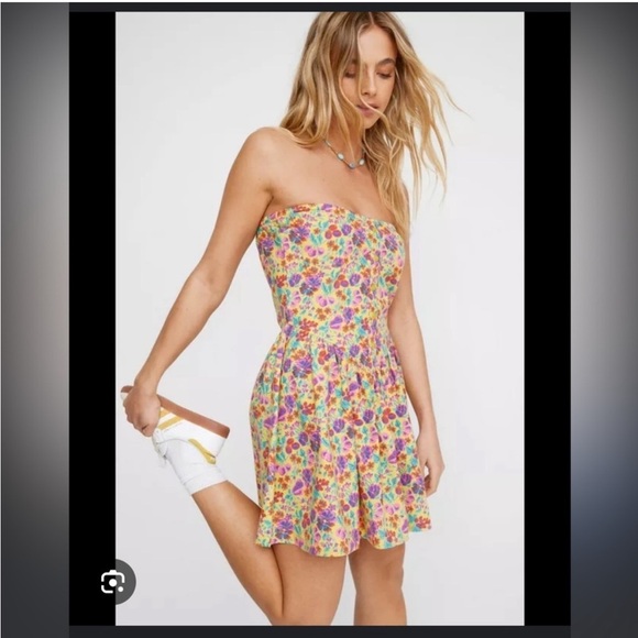 Nasty Gal skater ditsy floral strapless linen cotton mini dress - Picture 1 of 12